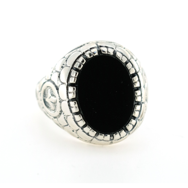 Anello squama con pietra nera-Portonovo